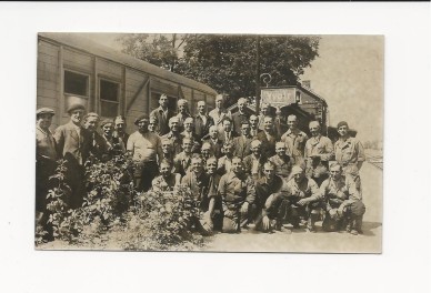 Chemin de fer .Travailleurs.jpg